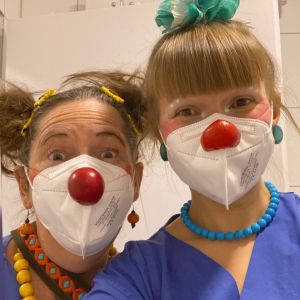 KlinikClowns bei schwerkranken Patienten